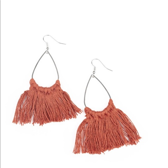 Rust Brown Fringe Earrings - Picture 1 of 2